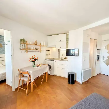 T2 Au Calme Avec Piscine Et Parking Six-Fours-les-Plages