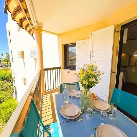 T2 Au Calme Avec Piscine Et Parking Appartement