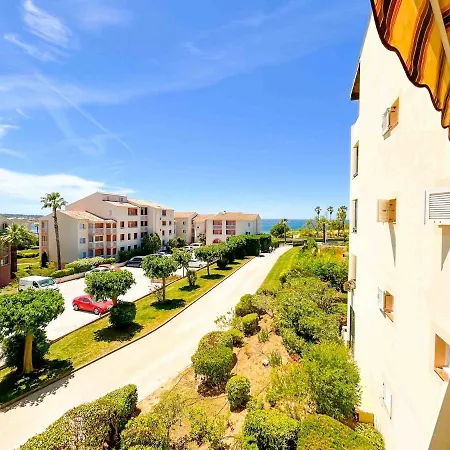 Apartment T2 Au Calme Avec Piscine Et Parking *